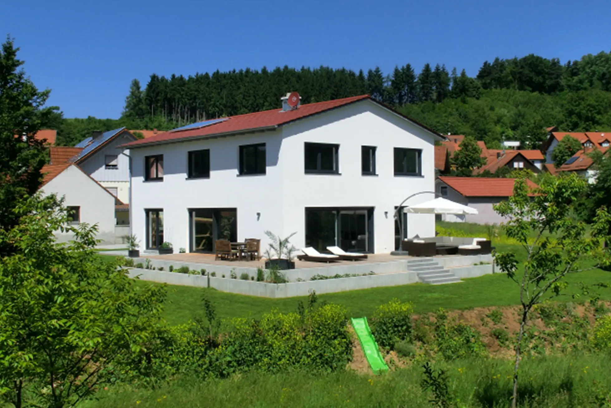 Einfamilienhaus mit Doppelgarage